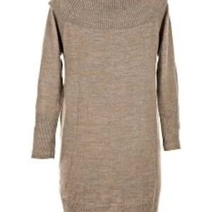 Soho Women's Turtleneck Sweater - Beige
